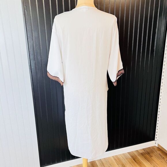 LuLaRoe Shirley Women's Kimono Sz M Solid White with Decorative Cuffs NWT 0115 - Picture 5 of 9